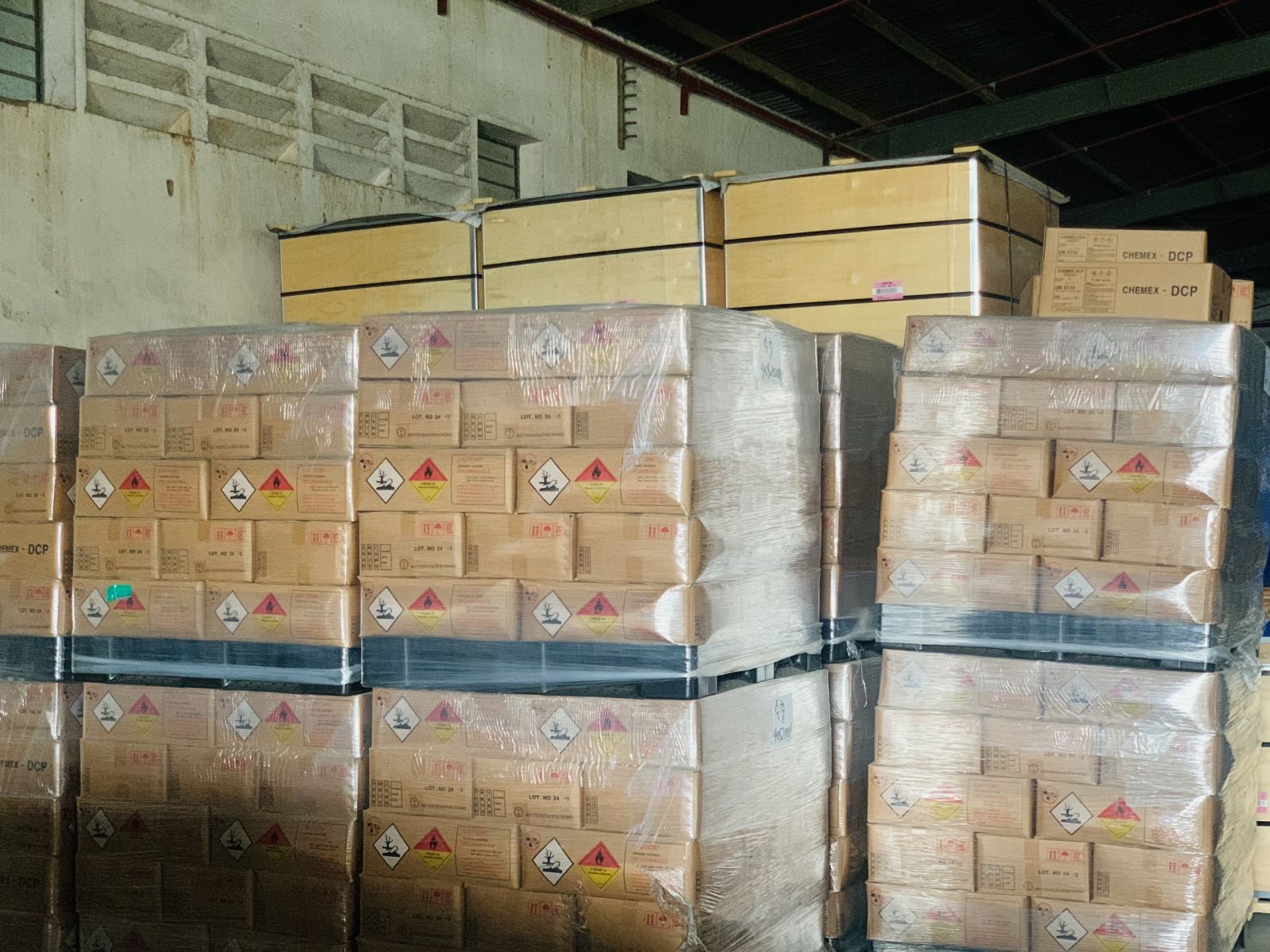 Kho hàng Thiên Vinh International: Chuyên cung cấp Cao su Tổng hợp và Hóa chất cao su Uy tín