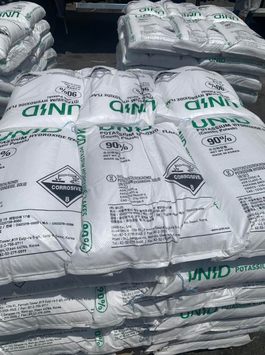 Potassium hydroxide KOH 90%, Hàn Quốc, bao 25kg