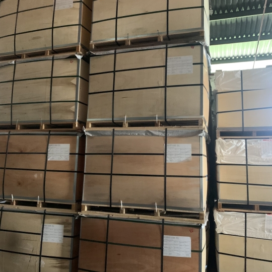 Cao su tổng hợp KNB 35L, Hàn quốc
