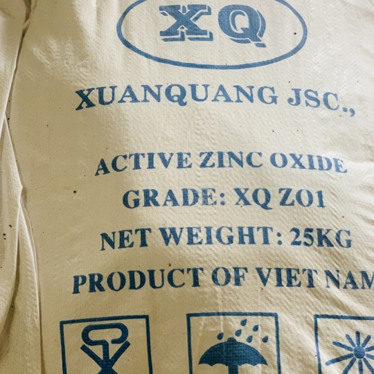 Kẽm Oxit XQ2,  Việt Nam, bao 25kg